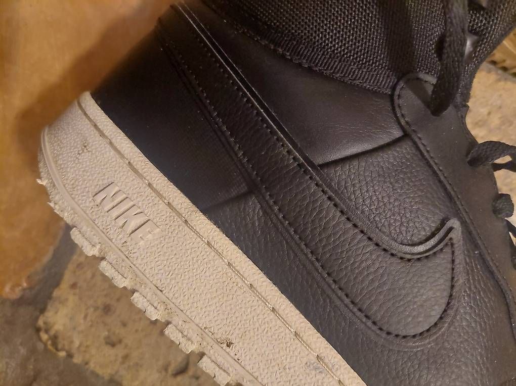 Nike Scarpe da uomo: Nike Sneakers High schwarz Gr. 46 – Usato da Kirchlindach venduto da dor_qj8q 3