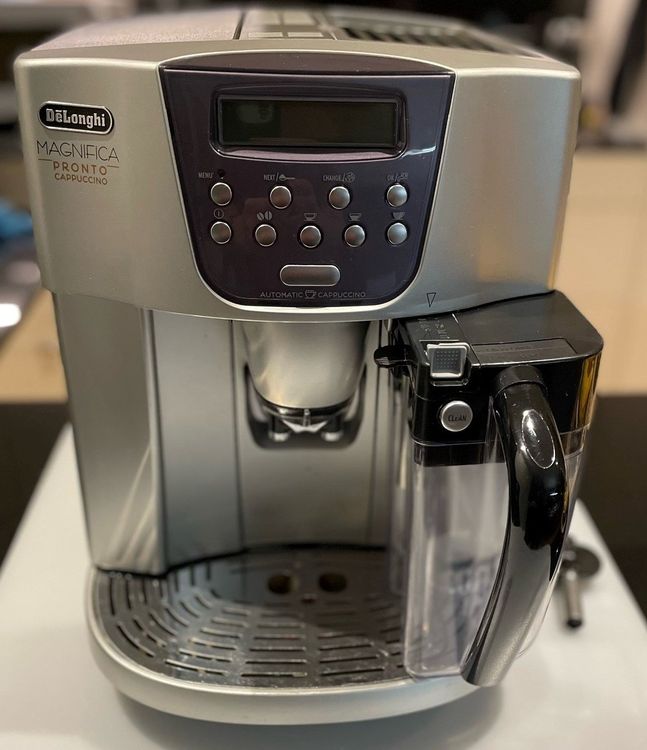 Delonghi Magnifica Pronto Cappuccino (D'occasion) à flums pour CHF 61 ...