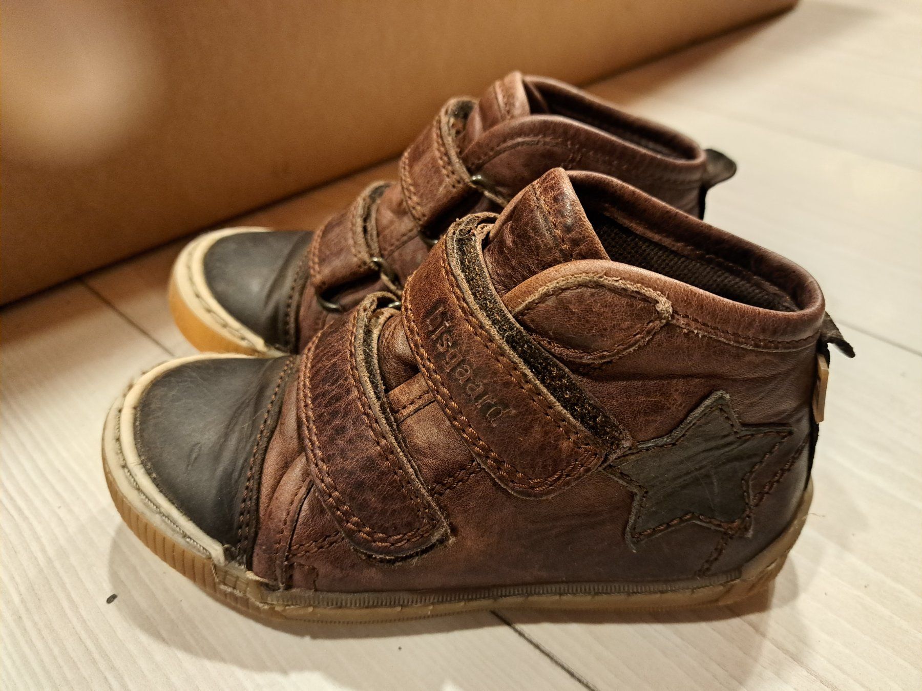 Bisgaard Scarpe da uomo: Schuhe Gr.27 bisgaard – Usato da Unteriberg venduto da Daisy84 4