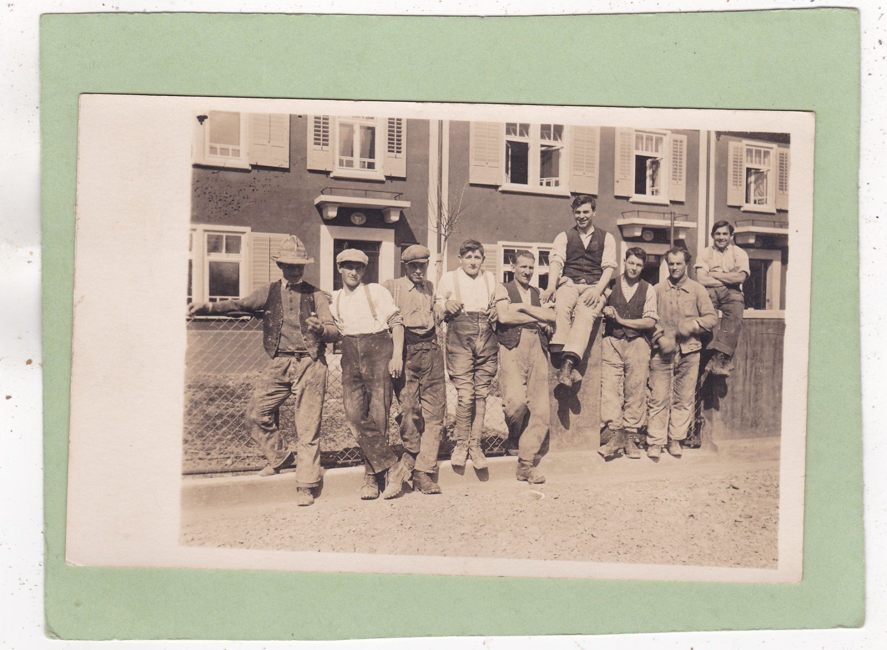 Cartoline postali: Photokarte irgendwo ?? – Usato da Herisau venduto da Lisegrat2008