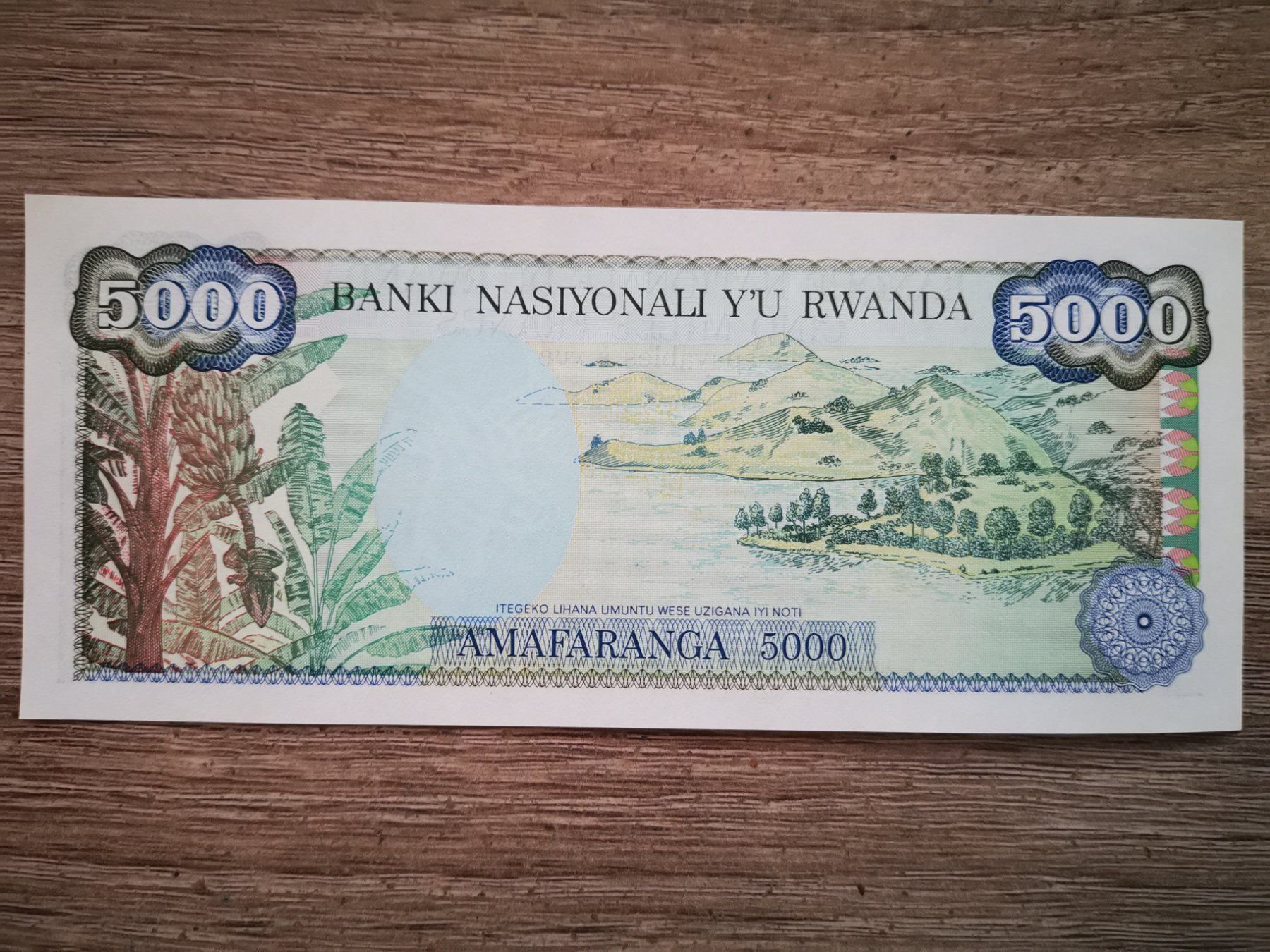 Banconote: Rwanda 5000 Francs 1988 UNC _1 – Nuovo (secondo la descrizione) da Cousset venduto da Patricio77 1