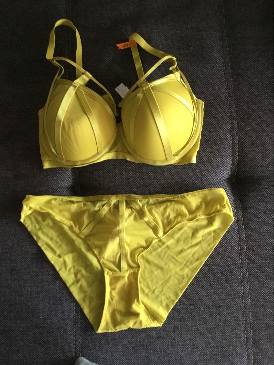 Autres dessous: Bh Set Gr 85D – D'occasion à Endingen par Warlock