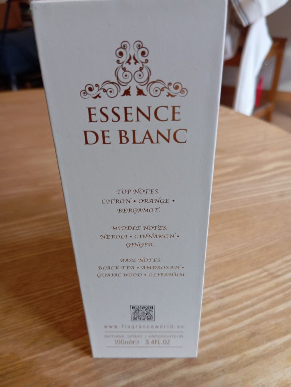 Profumi & Eau de Toilette: French Avenue - Essence de Blanc 100 ml – Nuovo (secondo la descrizione) da Biel/Bienne venduto da Wolfsrudel999 3