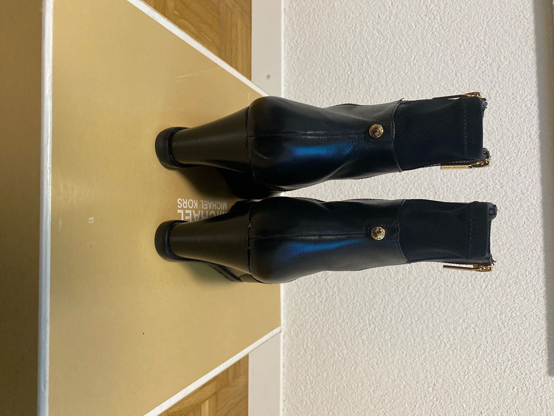 Michael Kors Scarpe da donna: Stiefeletten – Usato da Romanshorn venduto da Donkaej21 2