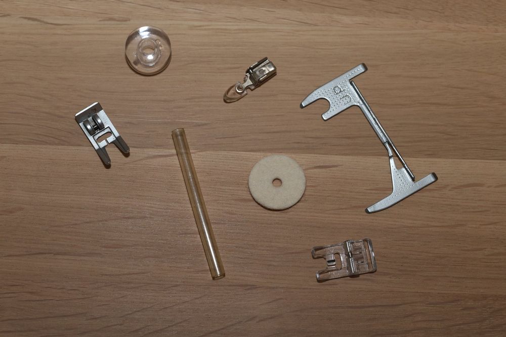 Elektrische Nähmaschine Singer 7101 mit Originalzubehör (Gebraucht) in ...