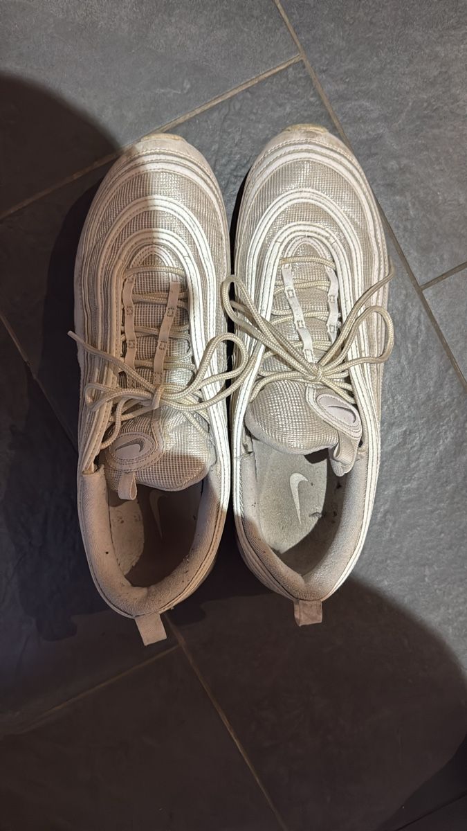 Nike Chaussures hommes: Nike Air Max 97 Weiss – D'occasion à Domat/Ems par kik_8btw 1