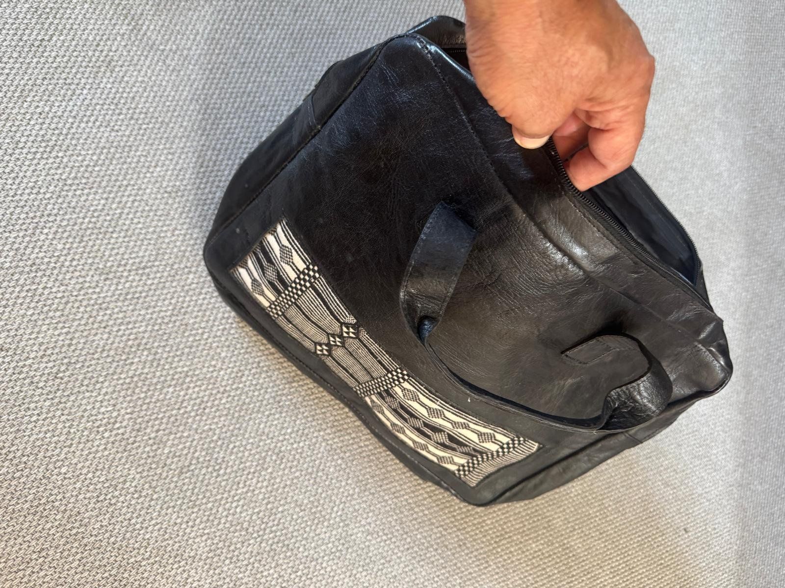 Valigie & Borse: Cartable en cuir veritable noir – Usato da Pully venduto da nab_bfg9 3