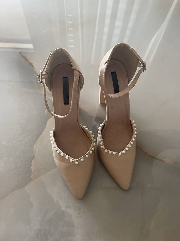 Damenschuhe: High Heels Grösse 39 – Gebraucht aus Rupperswil von mku92 1