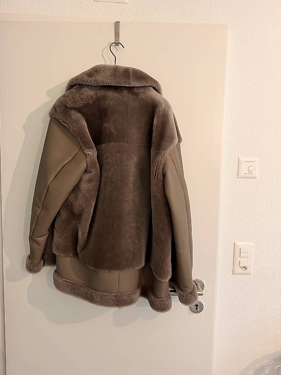 Vestes: BLANCHA  Shearling Jacke – D'occasion à Adligenswil par TST04 1