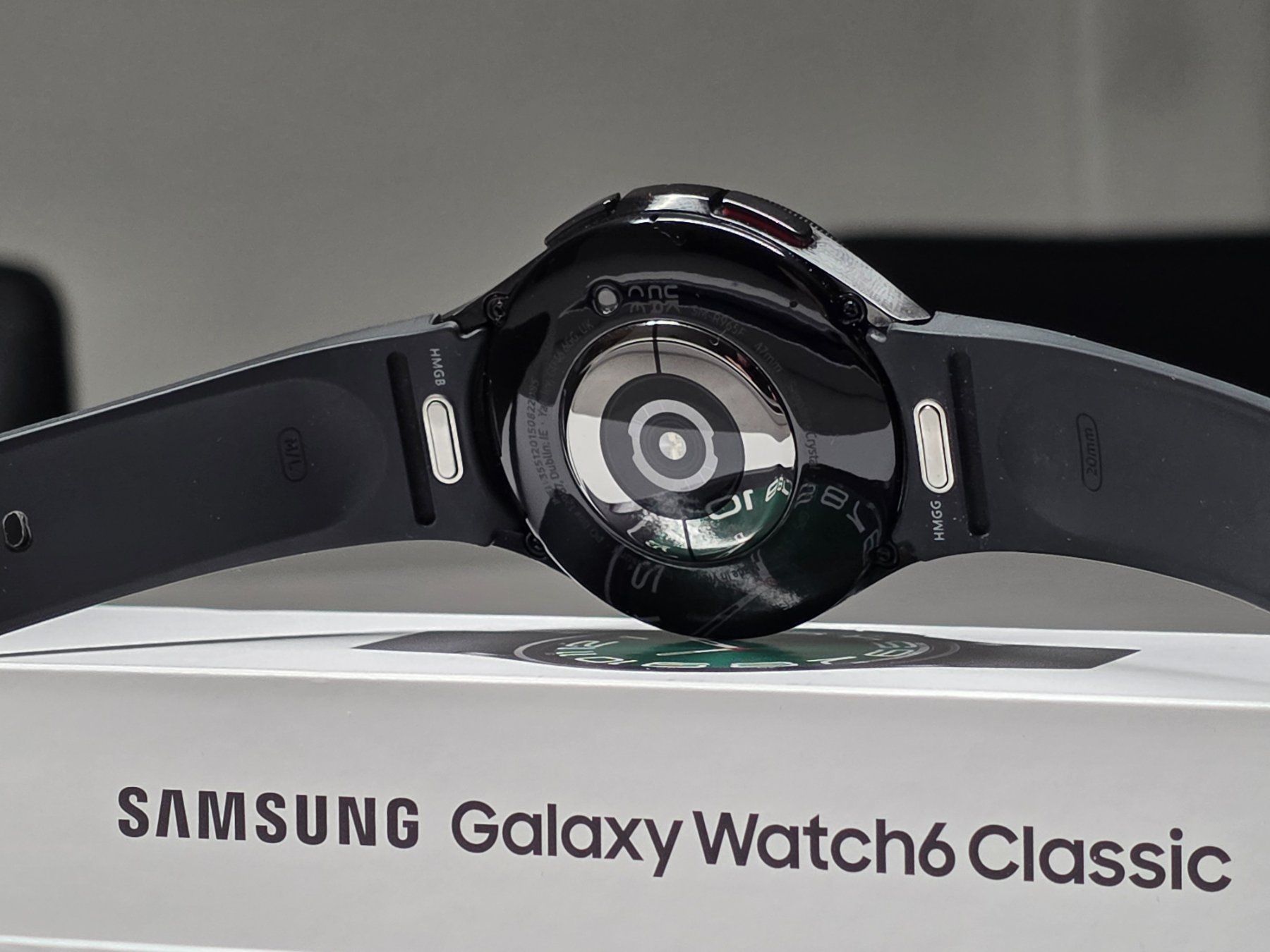 Samsung Galaxy Watch 6 Classic SM-R965F - 4G / LTE (Gebraucht) in ...