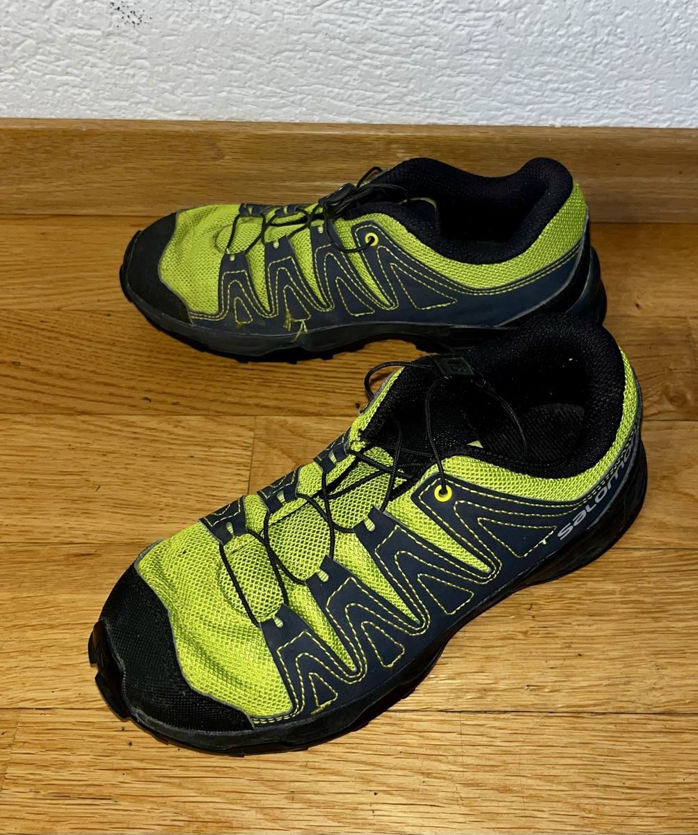 Salomon Scarpe per ragazzi: Salomon Speedcross Gr. 35 Trailschuhe – Usato da St. Gallen venduto da Starlord77 2