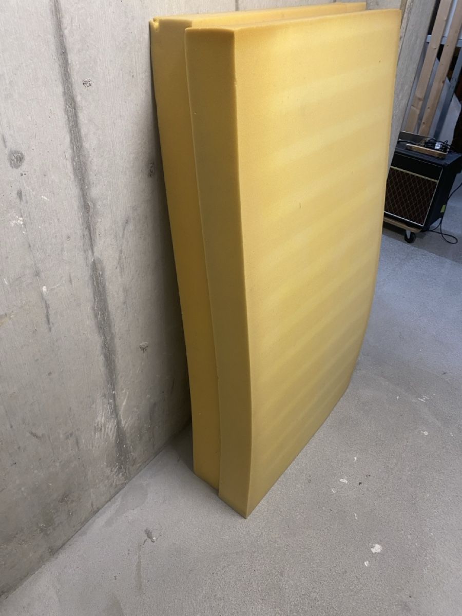 Materassi: Schaumstoff 140x75x12 cm – Usato da Zürich venduto da honey-k 1