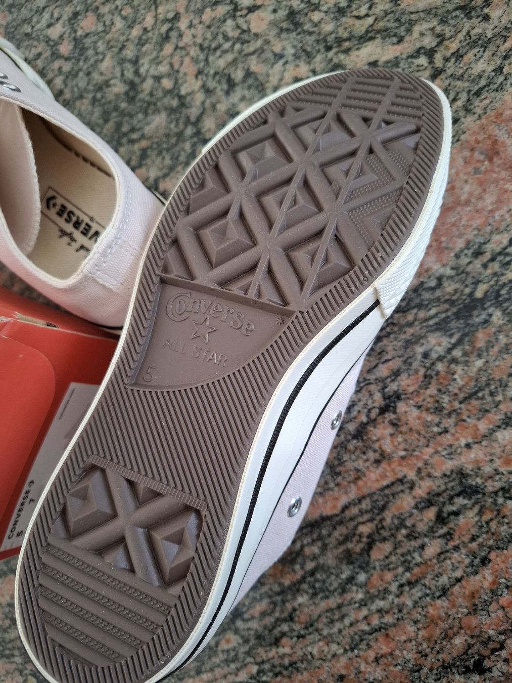 Converse Chaussures femmes: Converse gr. 37.5 – Neuf (Voir description) à Hohtenn par Babs87 4