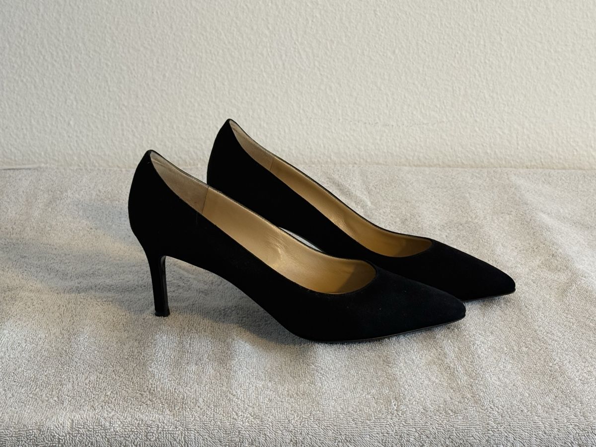 Damenschuhe: Escada Designer-Pumps Schwarz Gr. 40 – Gebraucht aus Affoltern am Albis von yumalee