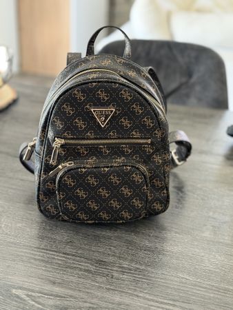 Sac à dos Guess logo monogramme marron - État neuf!