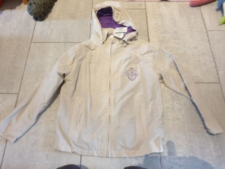 Leichte Jacke in beige Gr. 134/140 NEU
