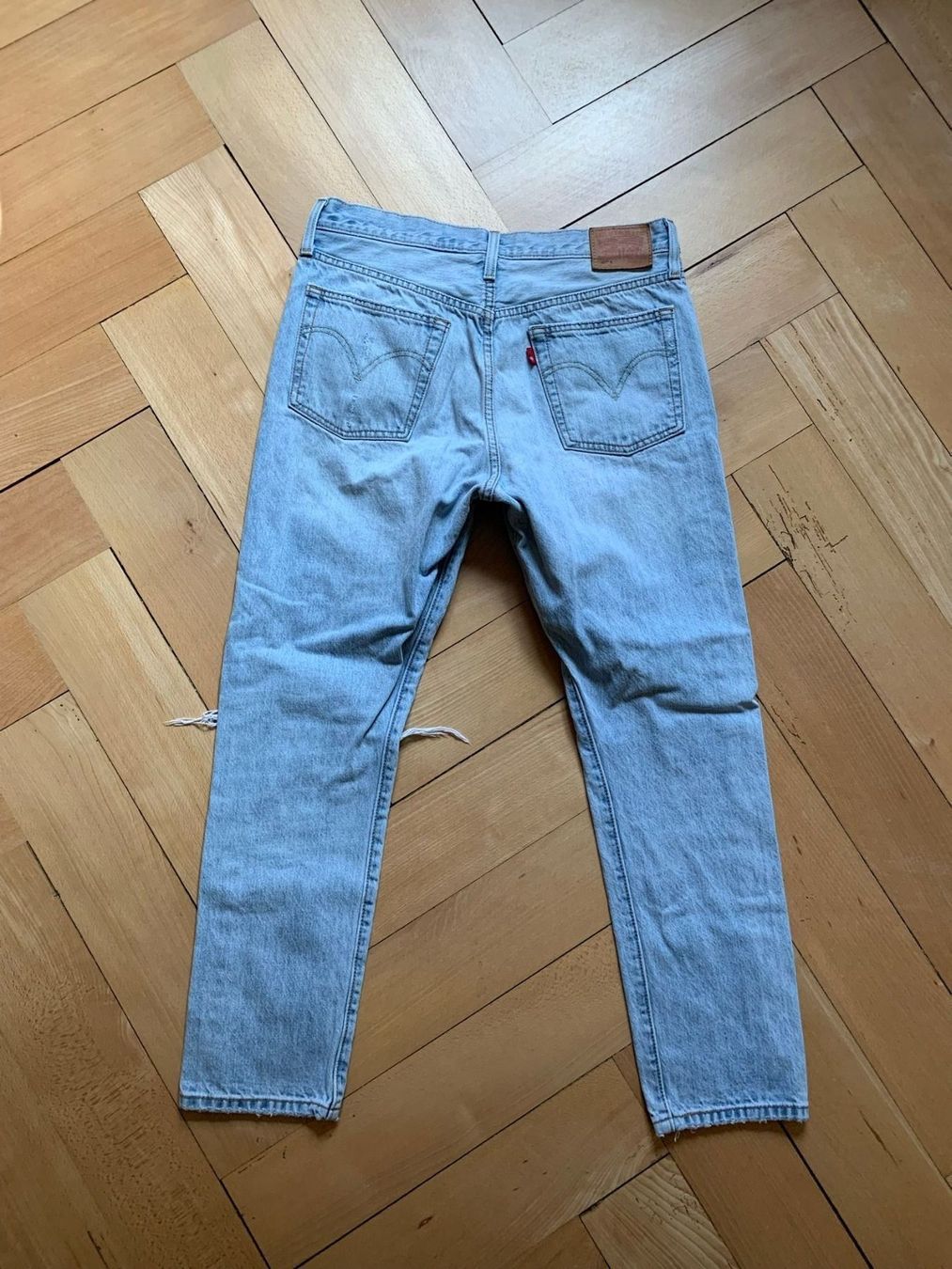 Levi's Jeans: LEVIS - Destroyed Jeans hellblau W31 L28 – D'occasion à Zürich par Diazaio 2