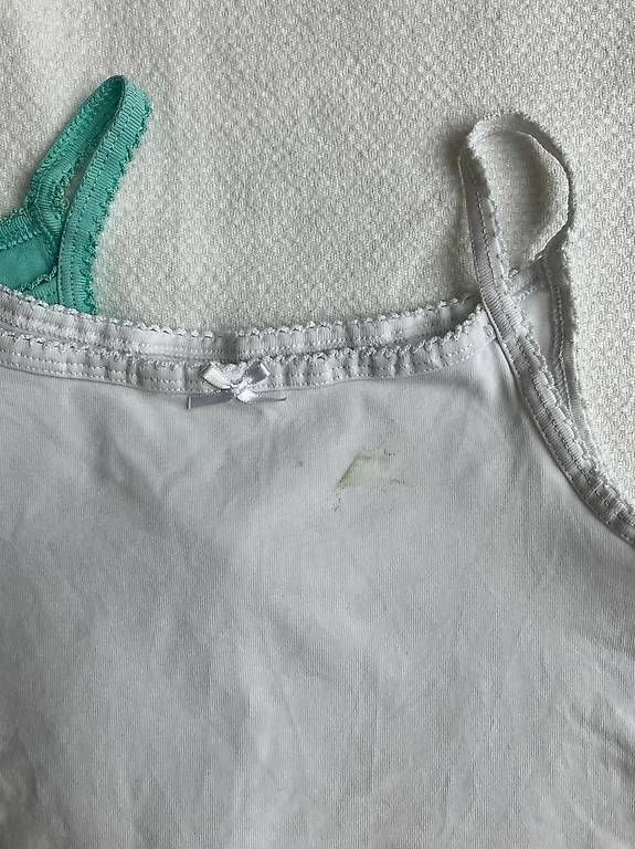 Sous-vêtements: Unterhemden Grösse 104 – D'occasion à Luzern par simonweber203 1