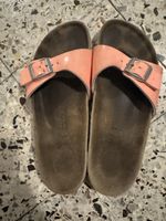Sandales Birkenstock rose taille 37 usure visible