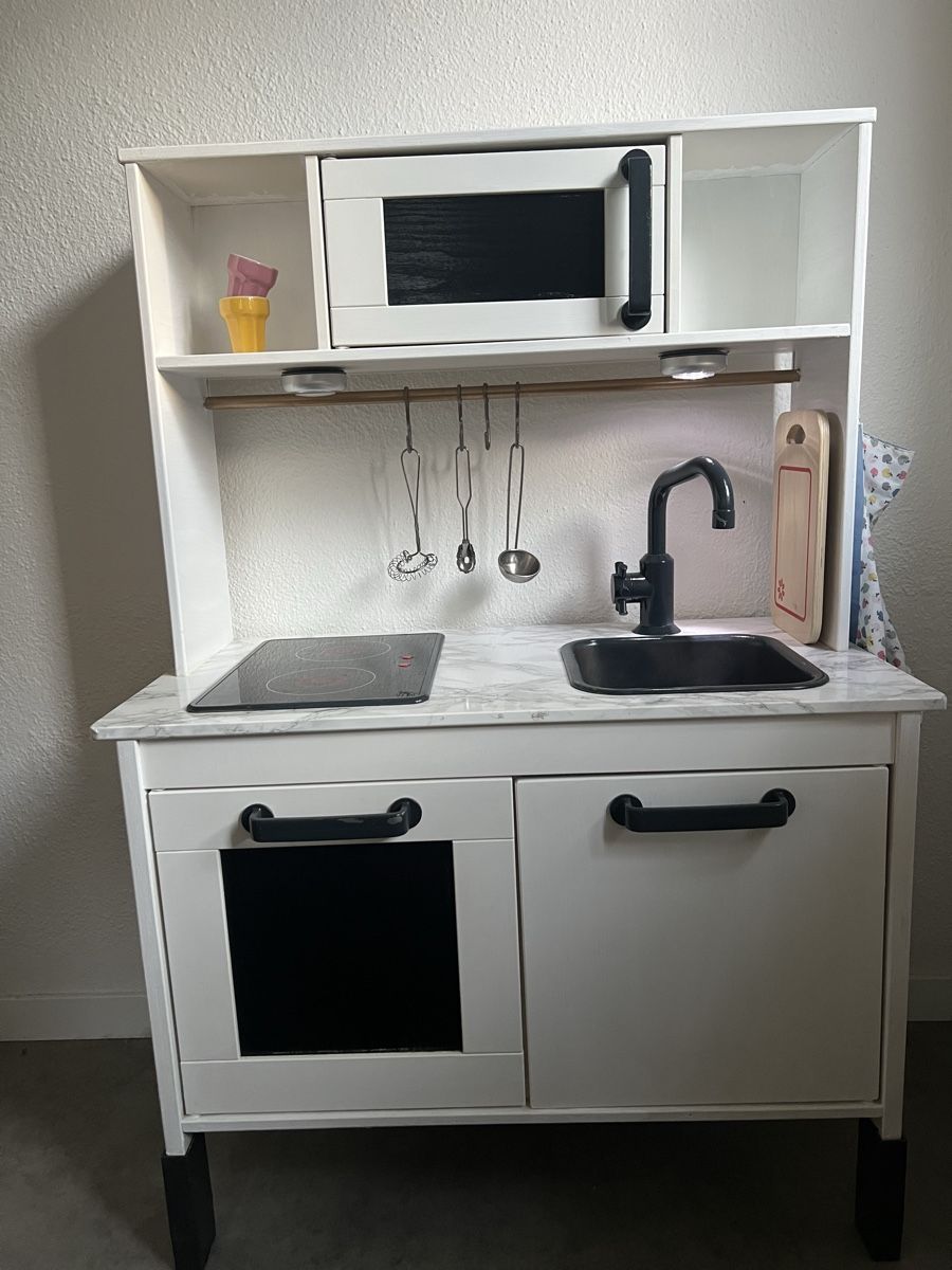 Ikea Giocattoli: Spielküche mit viel Zubehör  – Usato da Rikon im Tösstal venduto da Jenny_T3223