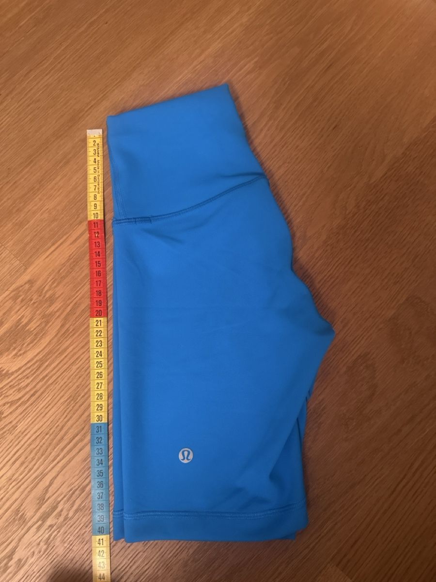 Lululemon Leggings: Lululemon Biker short – Neu (gemäss Beschreibung) aus Binningen von mar_nz5s 4
