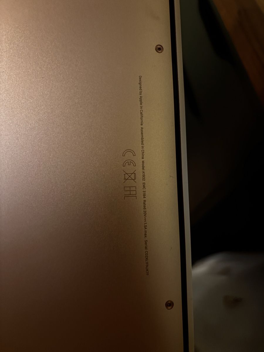 Apple Portables: MacBook Air 13 – Défectueux à Flamatt par ven_y5b7 2