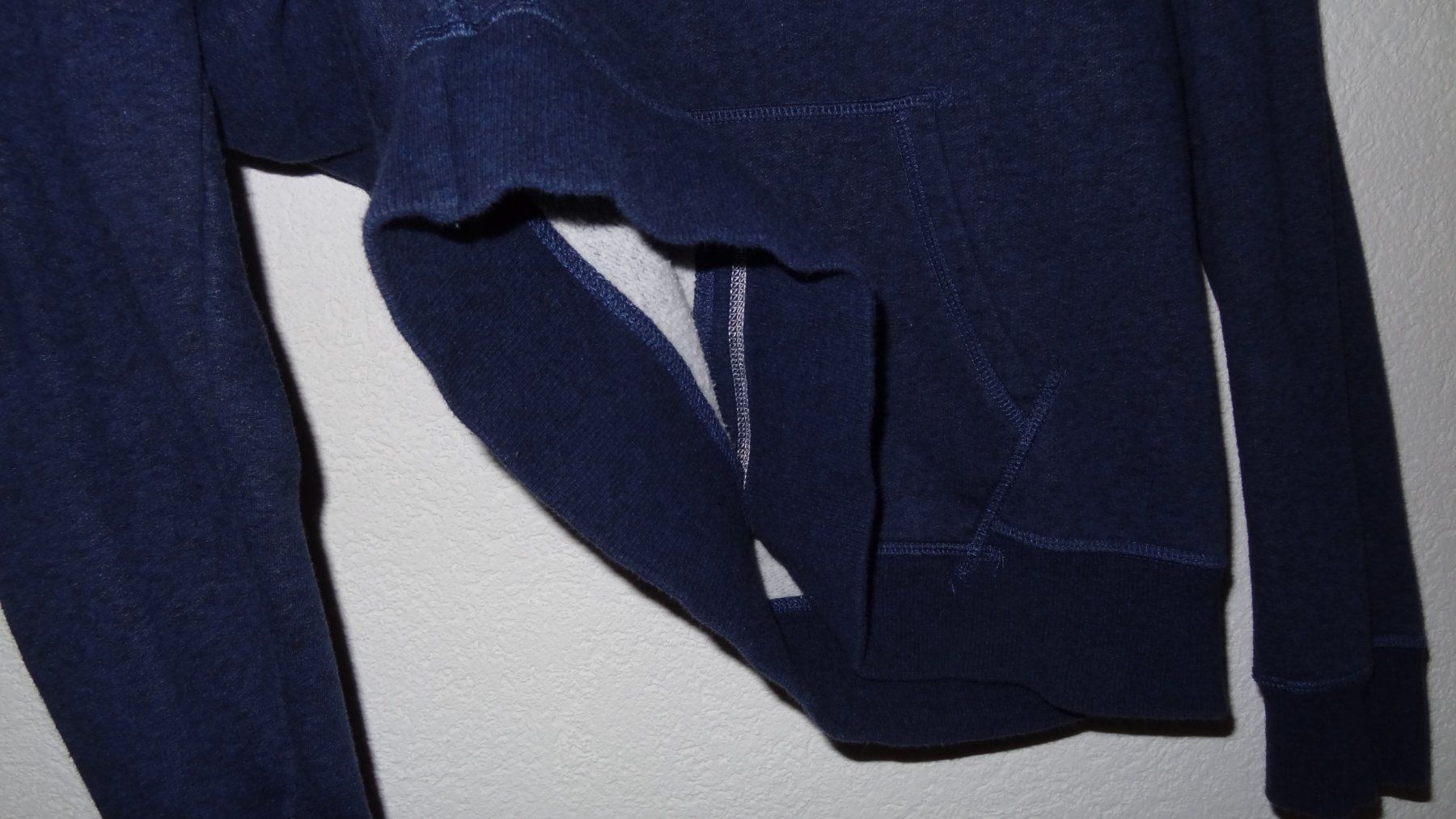 H&M Maglioni & Felpe: L.O.G.G. Kapuzenpullover (Hoodie) Gr. M – Usato da Winterthur venduto da Blueedition 5