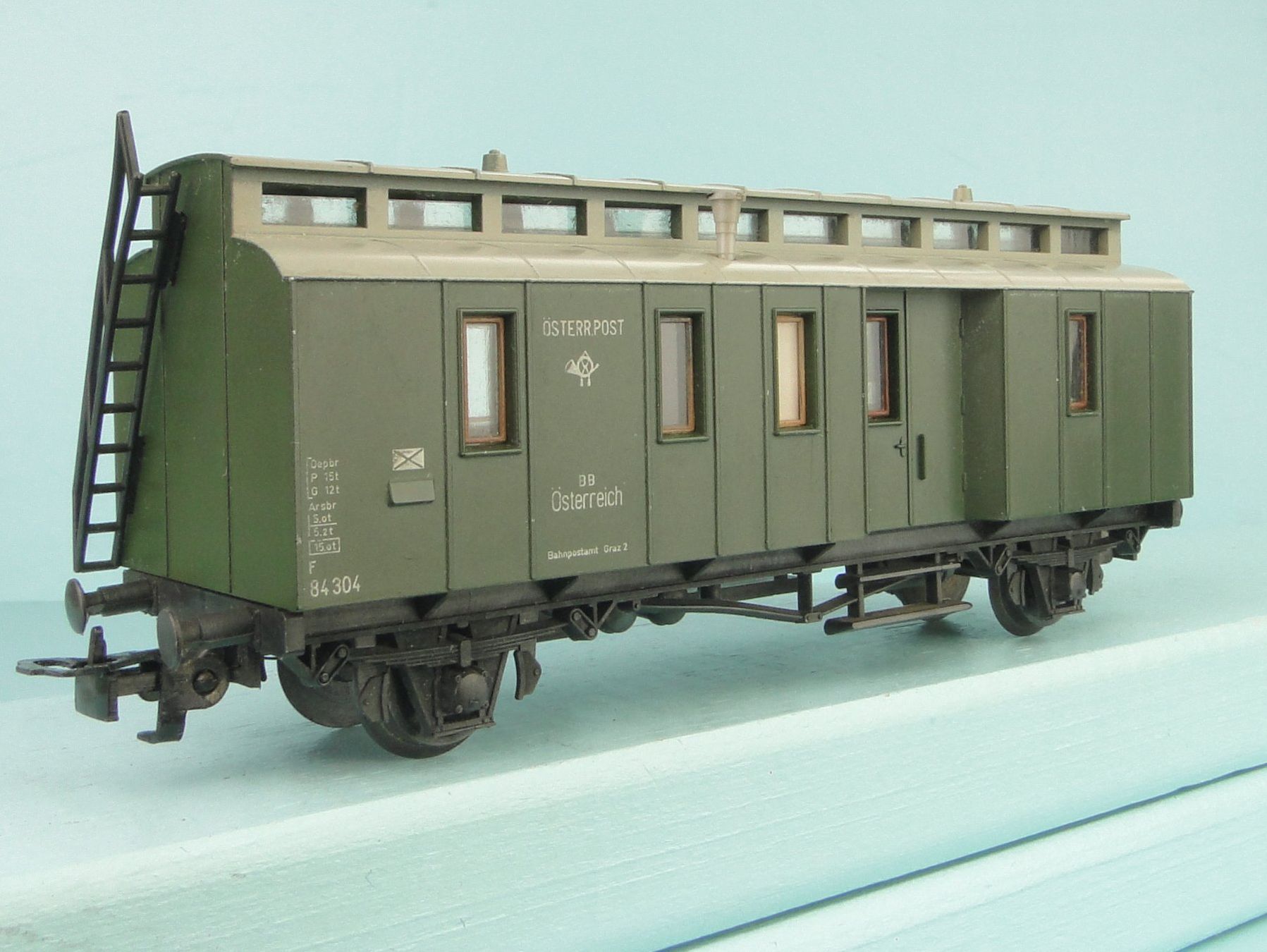 Liliput Modellini di ferrovie: LILIPUT ÖBB Gepäckwagen – Usato da Bülach venduto da cann11