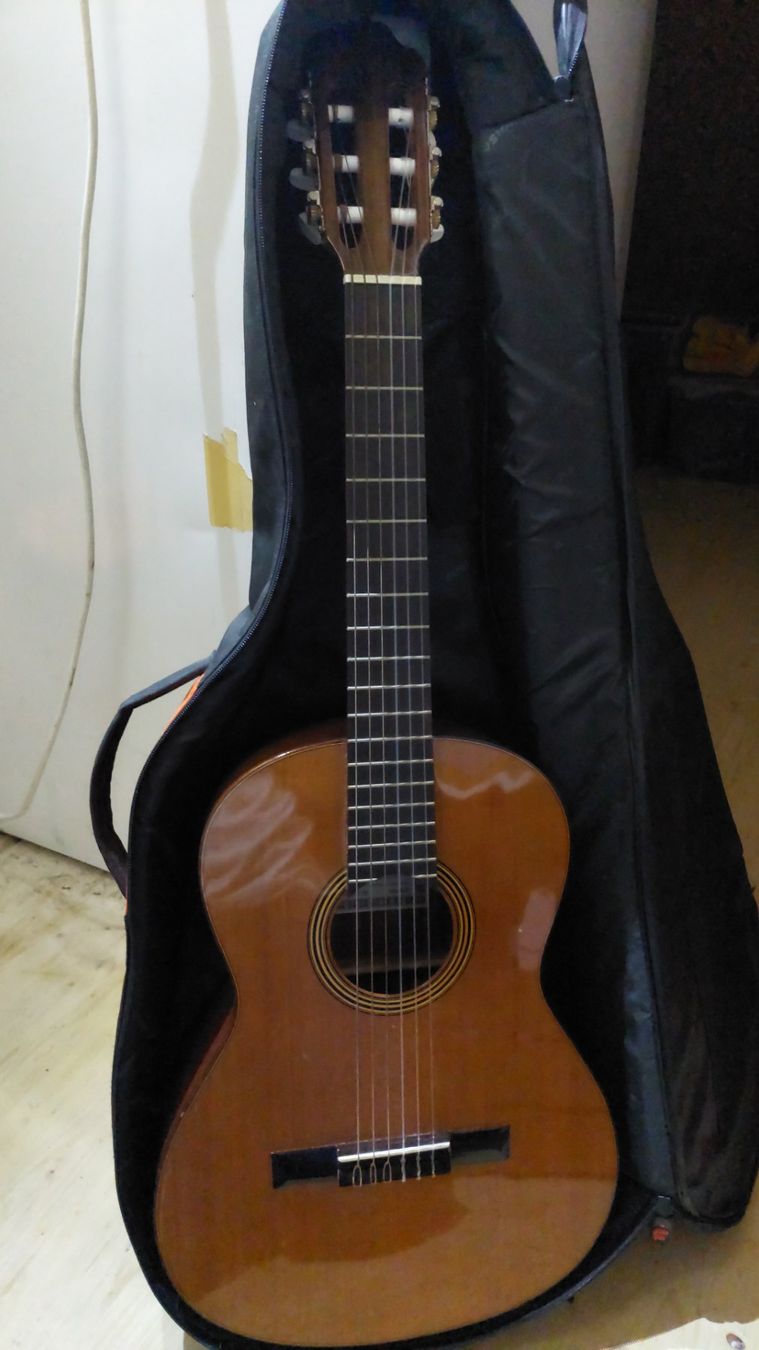 Strumenti musicali: Gitarre für Kinder – Usato da Gonten venduto da Claudiakoch