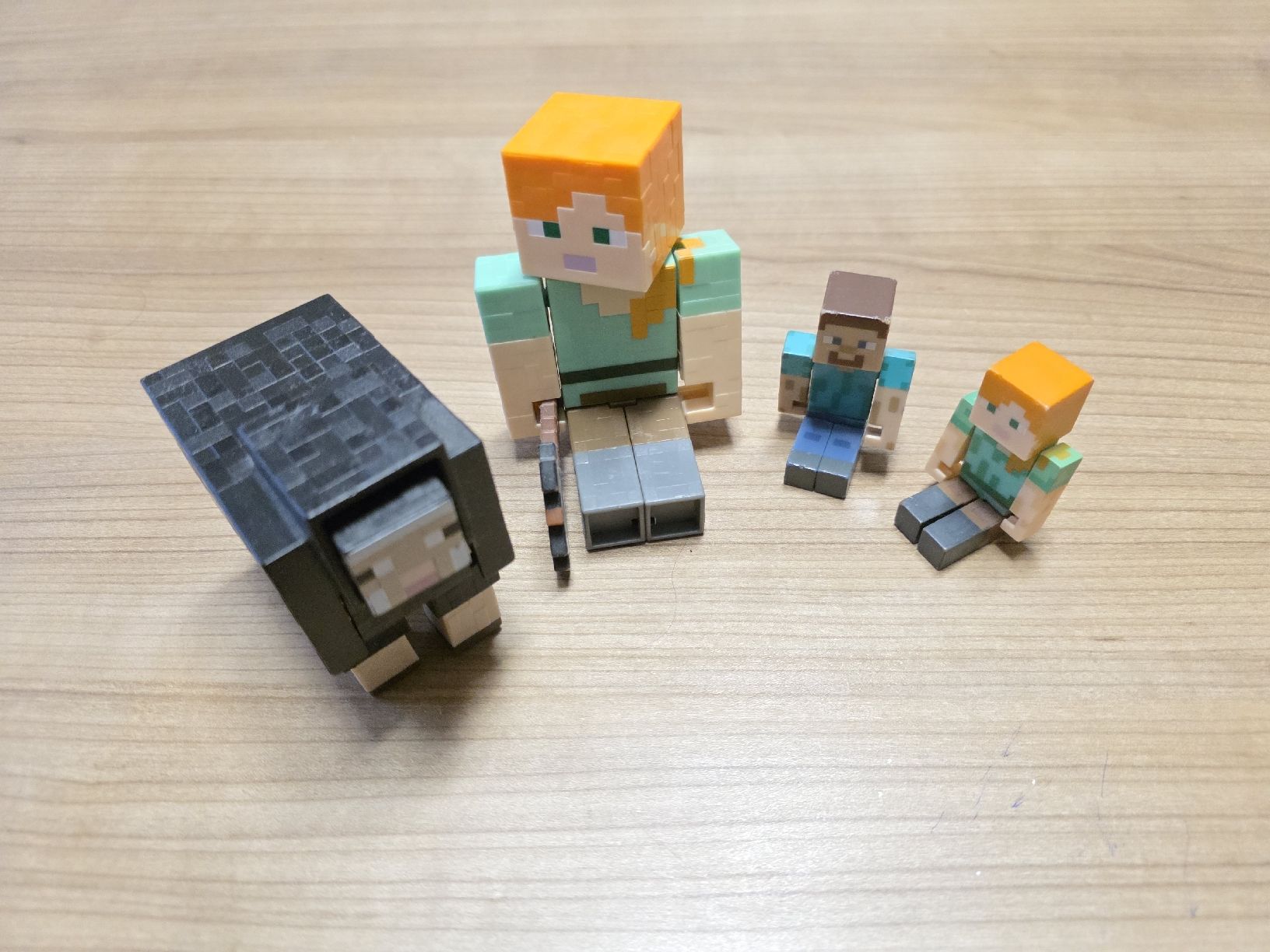 Statuette: Minecraft Figuren – Usato da Schöfflisdorf venduto da Usserdorf 1