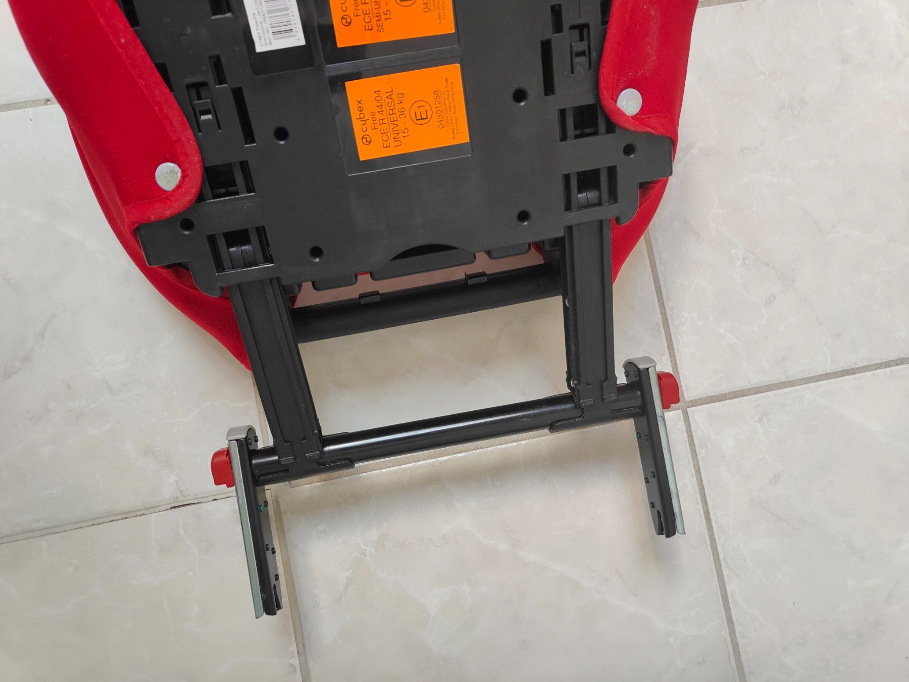Cybex Seggiolini per auto: Cybex 15-36kg – Usato da Adliswil venduto da mar_6frw 4