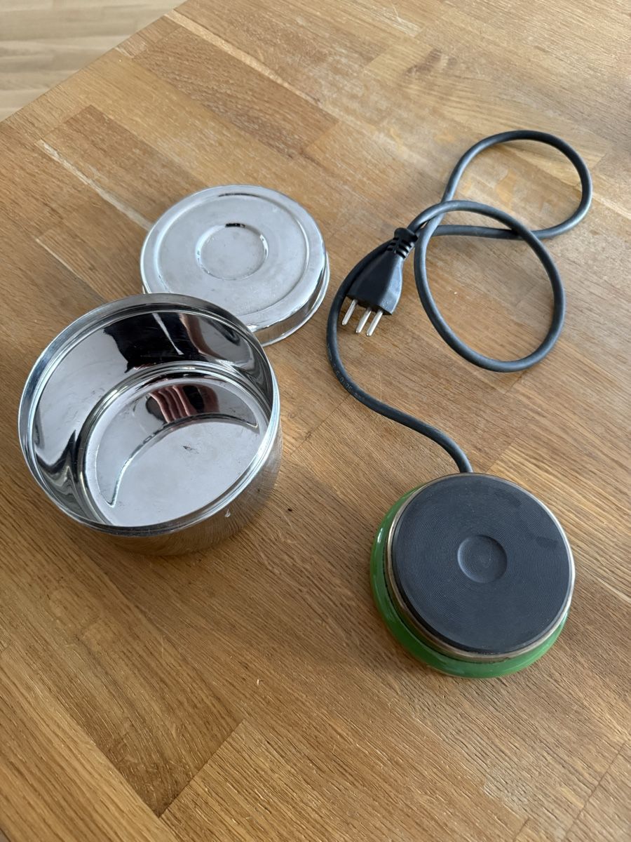 Elettrodomestici da cucina: Bertschiinger Heizplatte mit Topf & Deckel, Mini Kochplatte – Usato da Goldach venduto da Messerguru