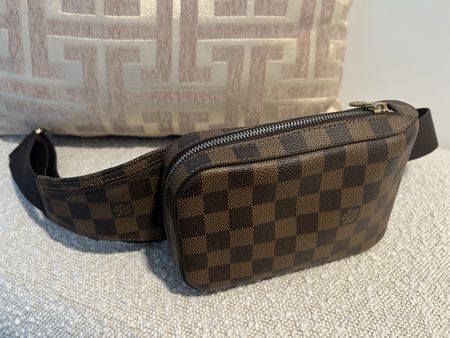 Geronimos - Louis Vuitton - Schultertasche / Bauchtasche