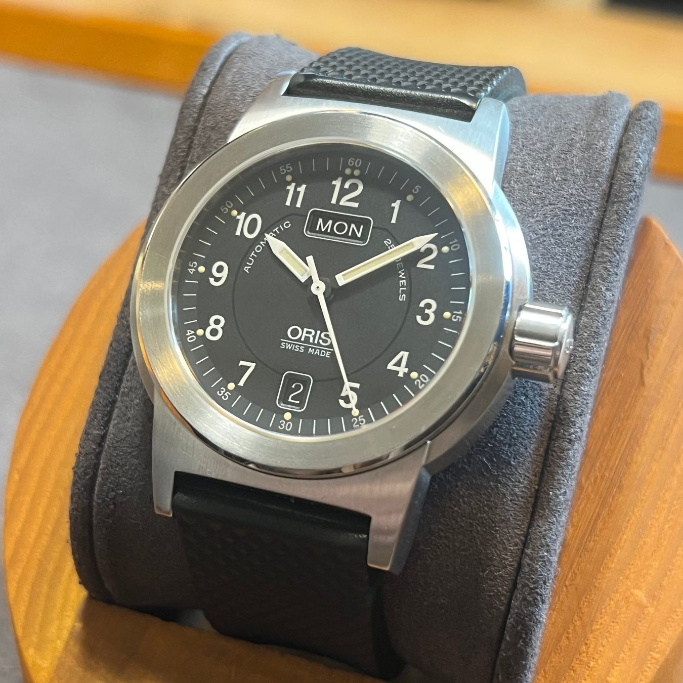 Oris Uhren: FLASH SALE Oris BC3 Day-Date Automatic Full Set 635.7500.416 – Gebraucht aus Carouge GE von Watchaser 2