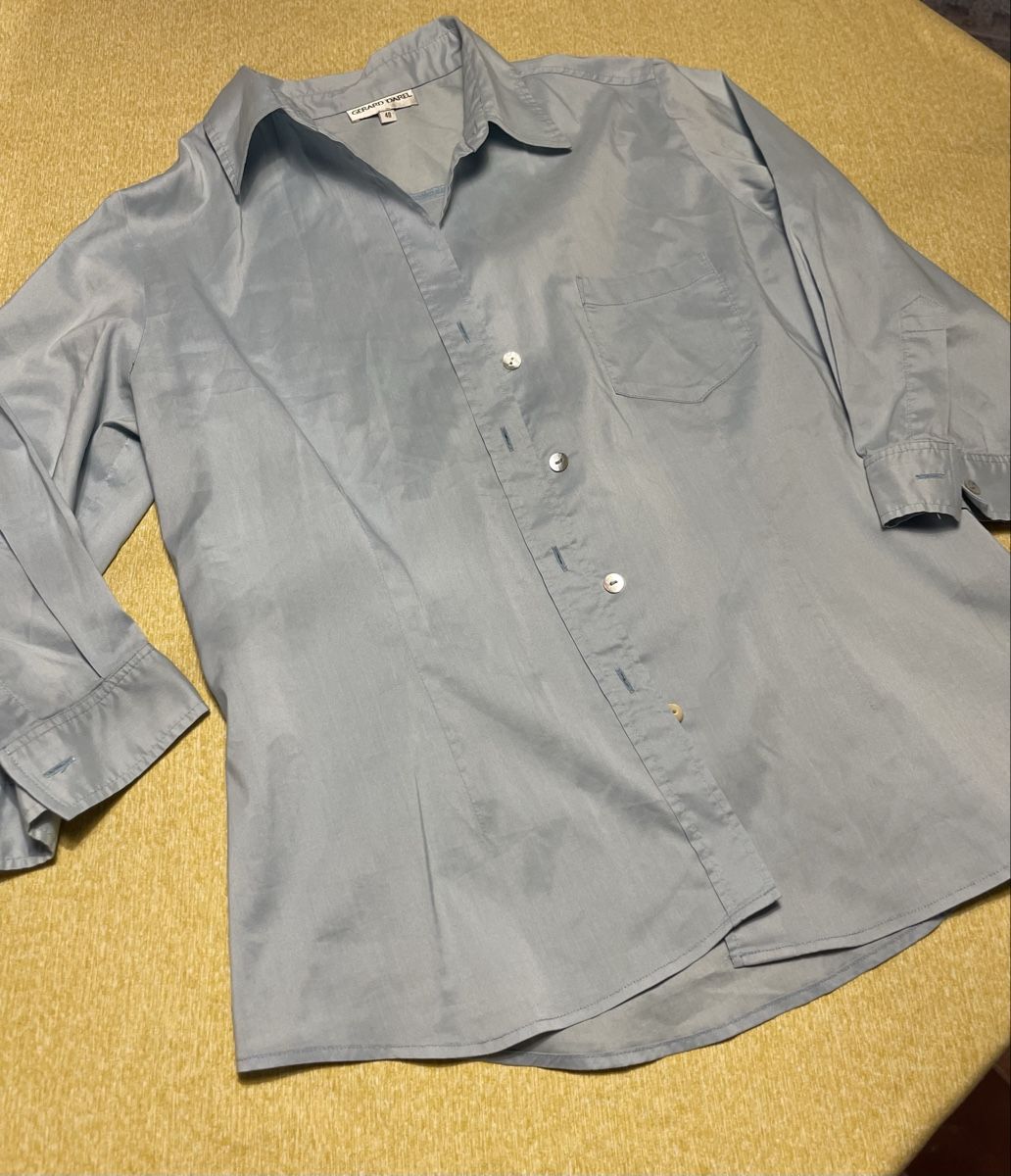 Gérard Darel Camicette: Gerard Darel camicia di cotone satinato azzurro tg. 40, – Nuovo (secondo la descrizione) da Gordevio venduto da LanaZimm