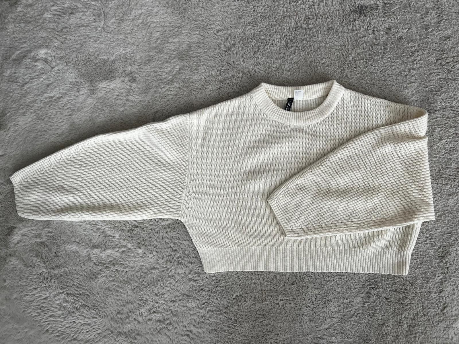 Maglioni & Felpe: Cropped Pullover H&M, Gr. M Cream – Usato da Zürich venduto da lexi_alex
