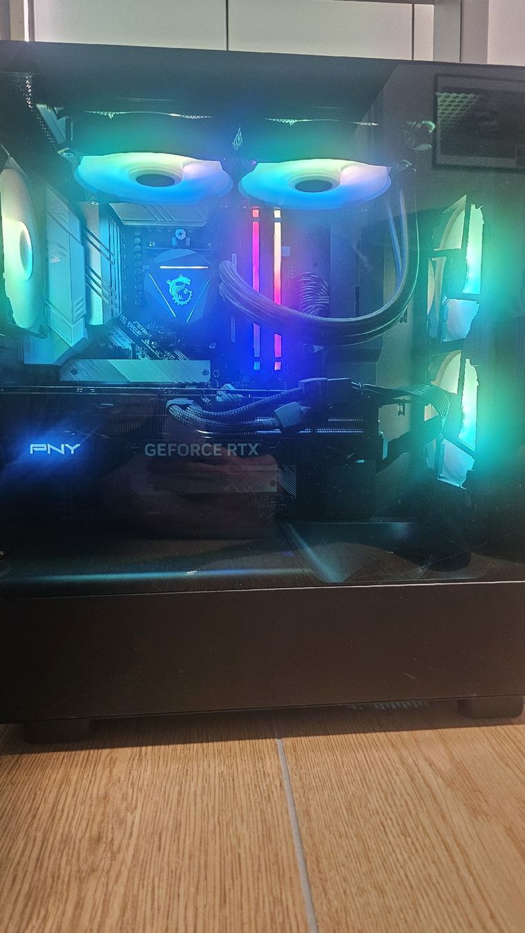 Asus PCs: Top Gaming PC – Neu (gemäss Beschreibung) aus Ehrikon von noa_vyp5 4