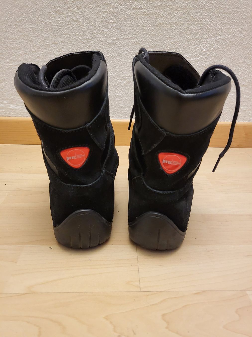 Dainese Scarpe da uomo: Stiefel Dainese Preda-Tor schwarz – Usato da Pfäffikon ZH venduto da telve 1