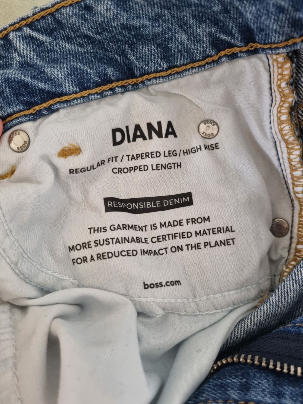 Hugo Boss Jeans: BOSS Tapered Jeans – Nuovo (secondo la descrizione) da Rüti ZH venduto da irima_vanya 3