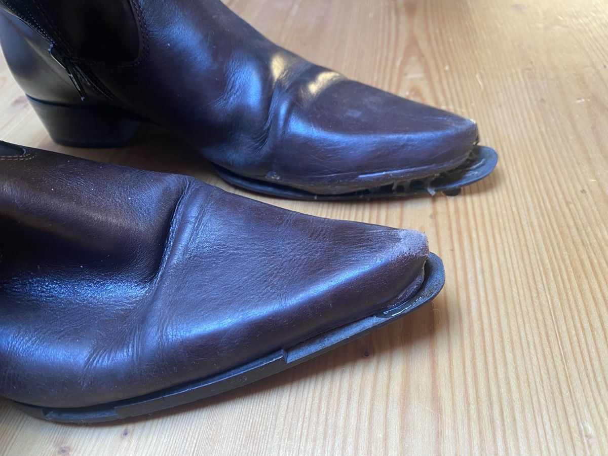 Chaussures femmes: Lederstiefel Spitzig Vintage – D'occasion à Rehetobel par Norea69 2