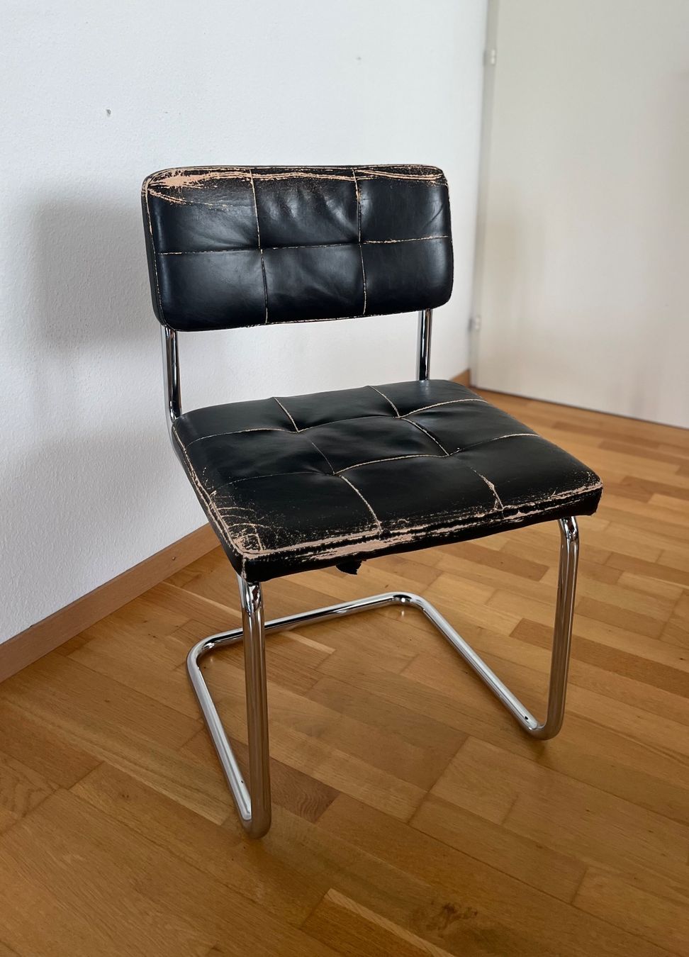 Sedie: 6 Stühle – Usato da Zürich venduto da Tsquare 8
