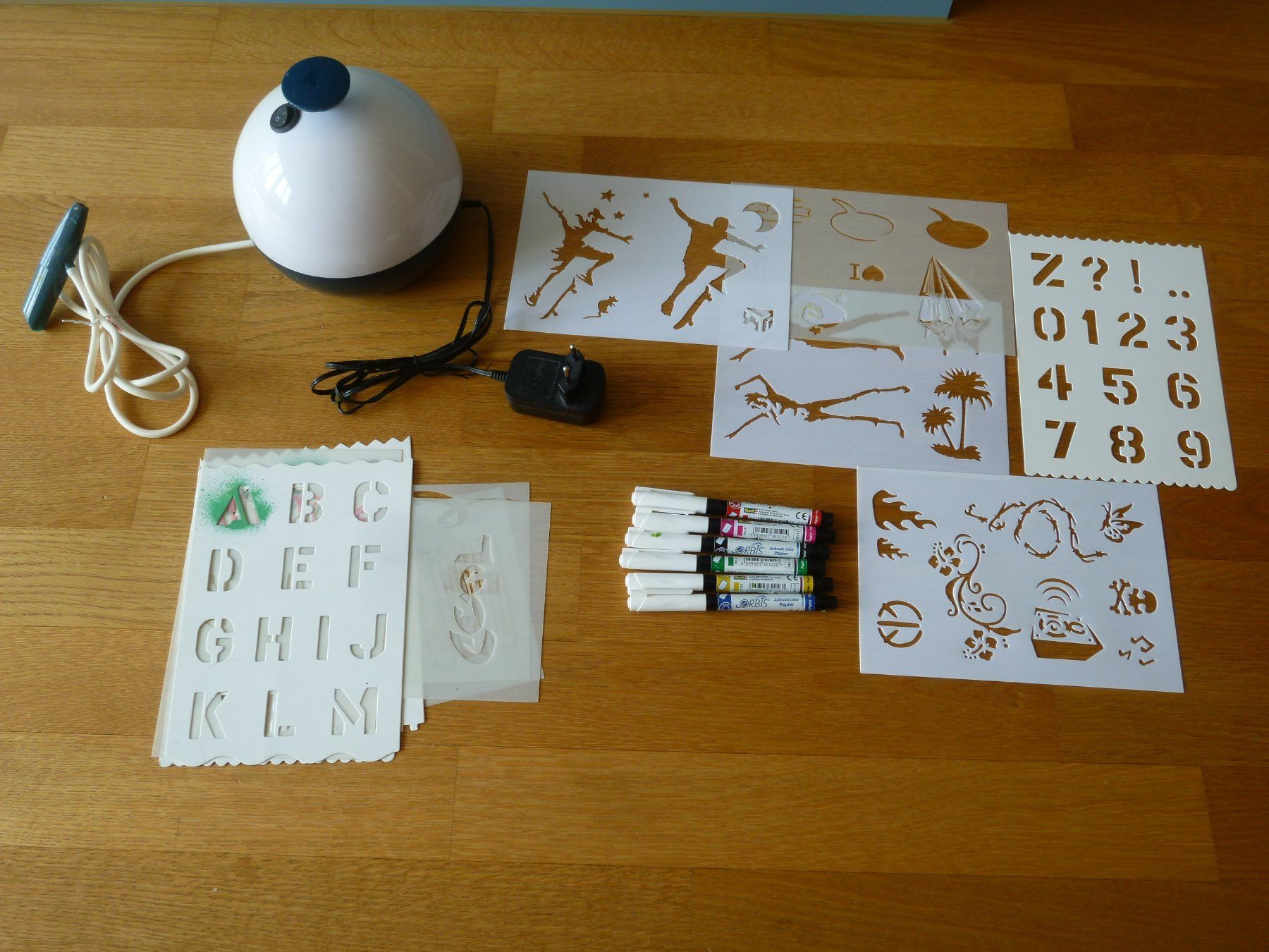 Kit bricolage: Airbrush Set für Kinder – Nuovo (secondo la descrizione) da Sarnen venduto da Ver01dg