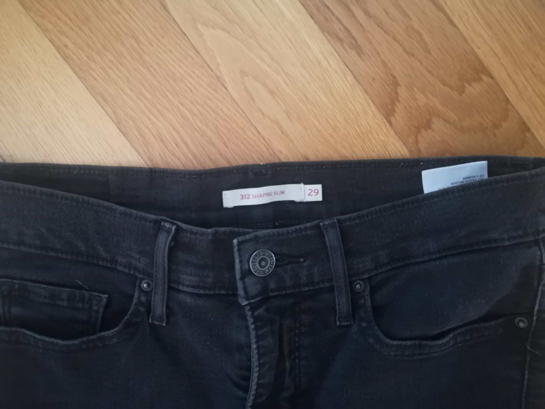 Levi's Jeans: Levi's 312 Shaping Slim W29 L34 – Usato da Niederbipp venduto da kevintifu20 2