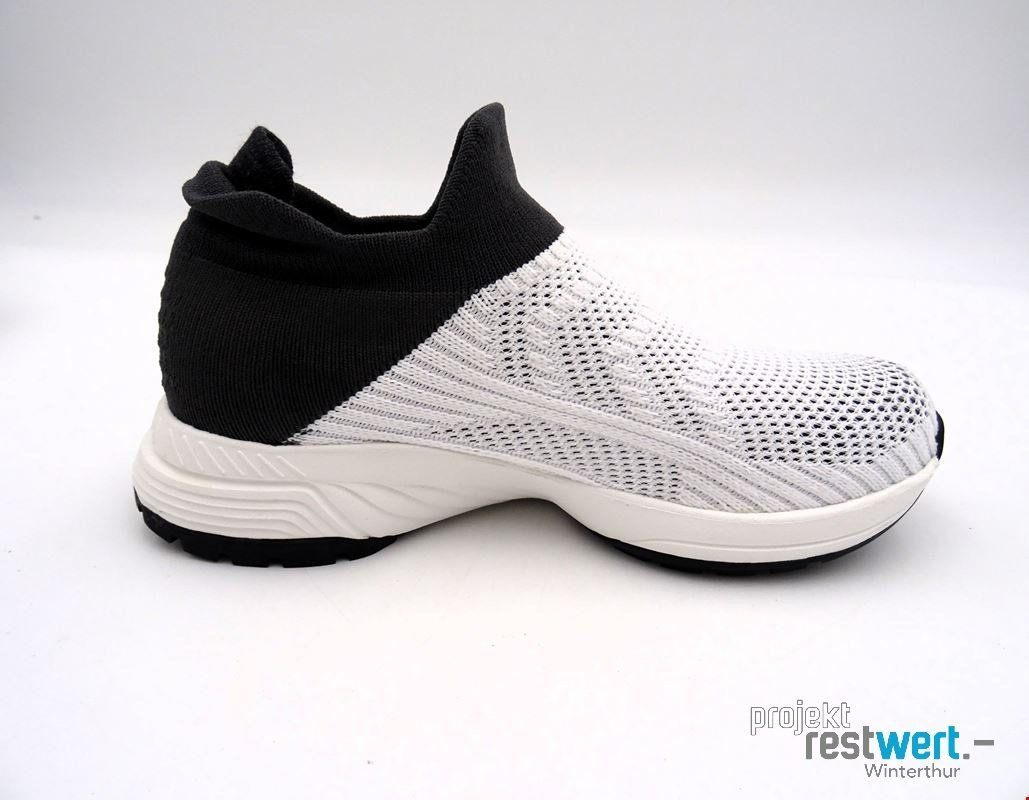 UYN Scarpe da donna: UYN FREE FLOW MASTER, WHITE/GREY, GR. 35 – Nuovo (secondo la descrizione) da Winterthur venduto da Restwert_Winterthur 2