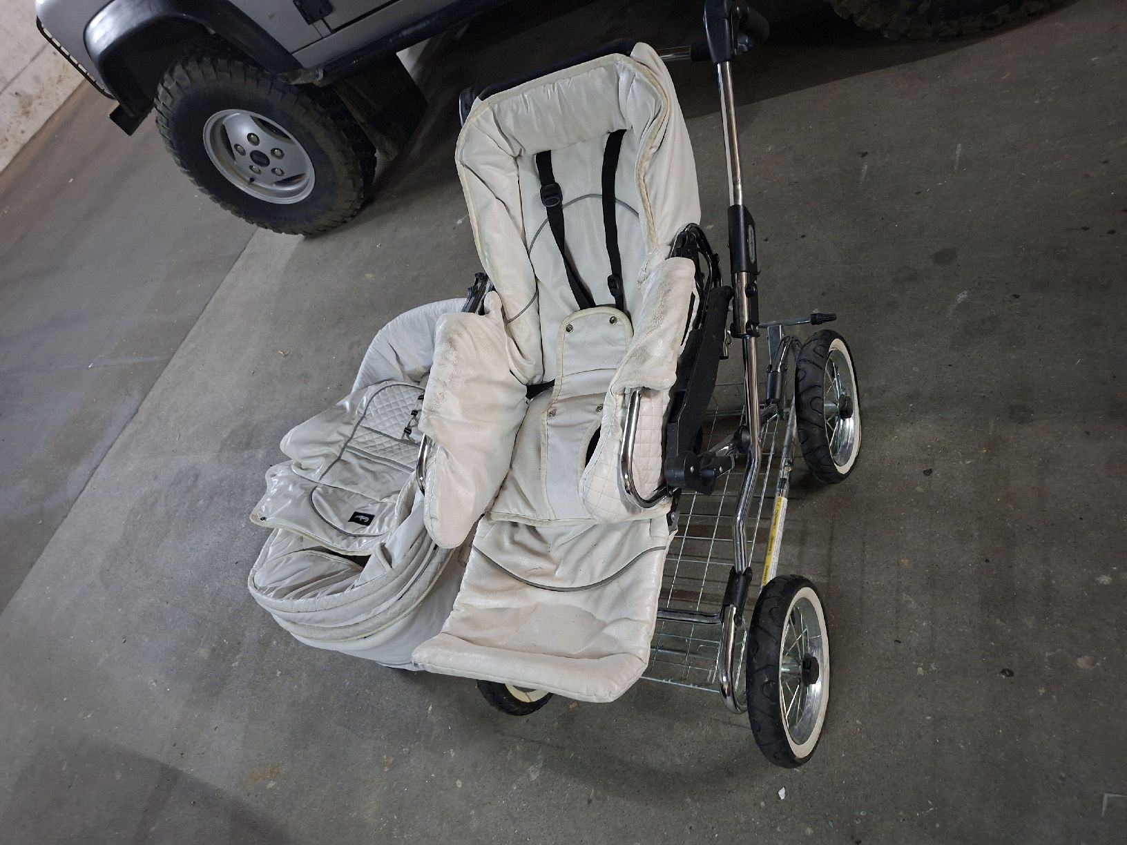 Emmaljunga Carrozzine: Kinderwagen Emmaljunga Mondial de Luxe – Usato da Baden venduto da limafox 2