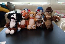 8 peluches des chocolats Kinder (Noël, Pâques, etc)