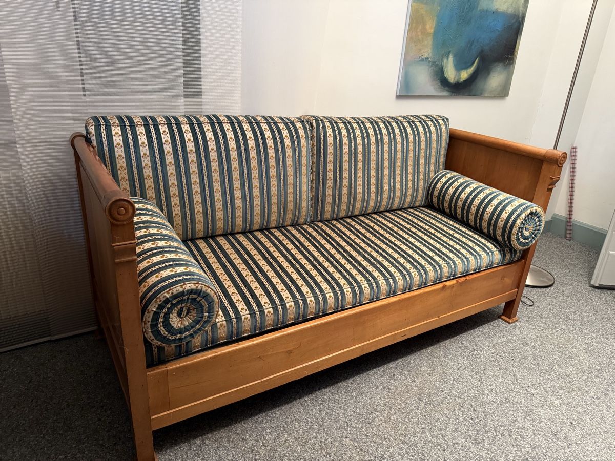 Divani: Biedermeier Sofa – Usato da Unterseen venduto da Excalibur2 1