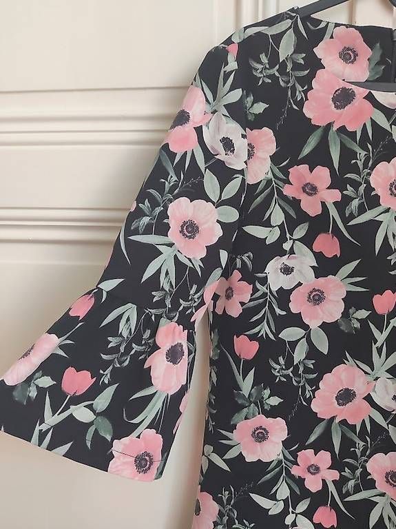 Vestiti: Robe S – Usato da Lausanne venduto da eliza_mash 1