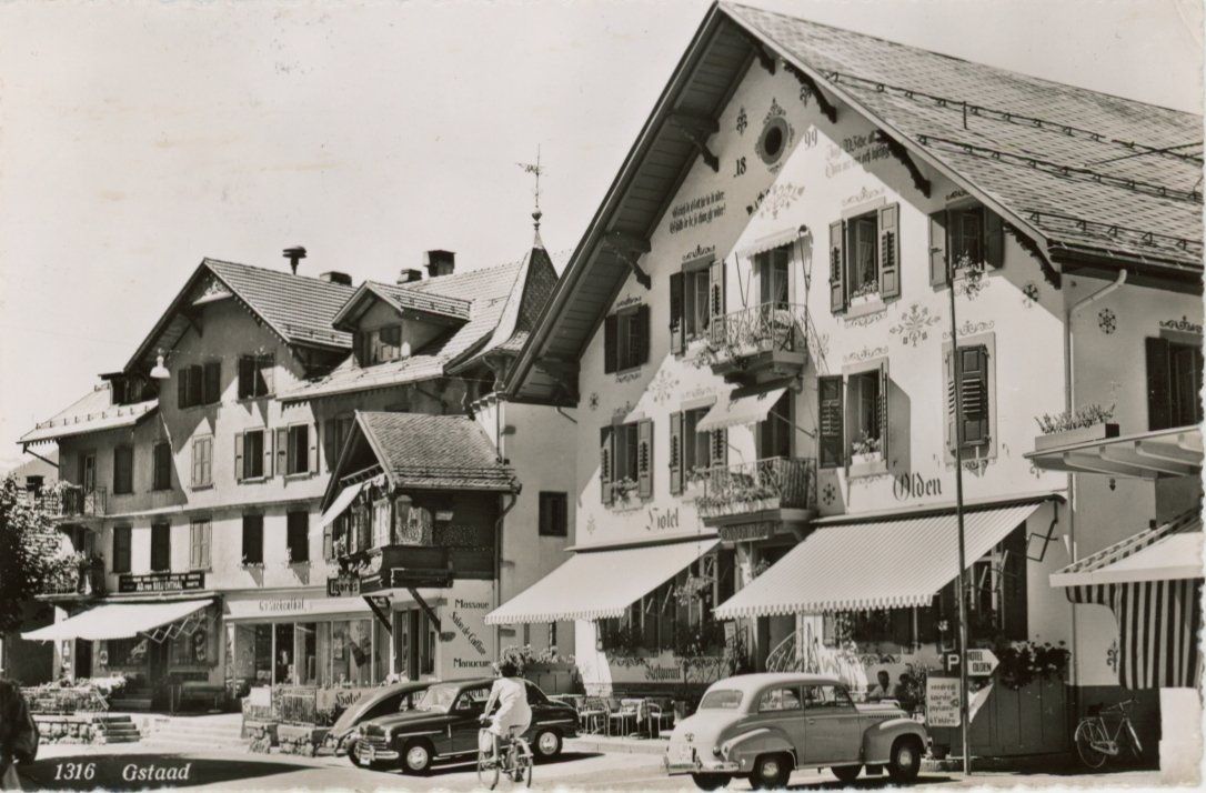 Cartoline postali: Gstaad  BE  -  Autos – Usato da Brig venduto da Valcards54