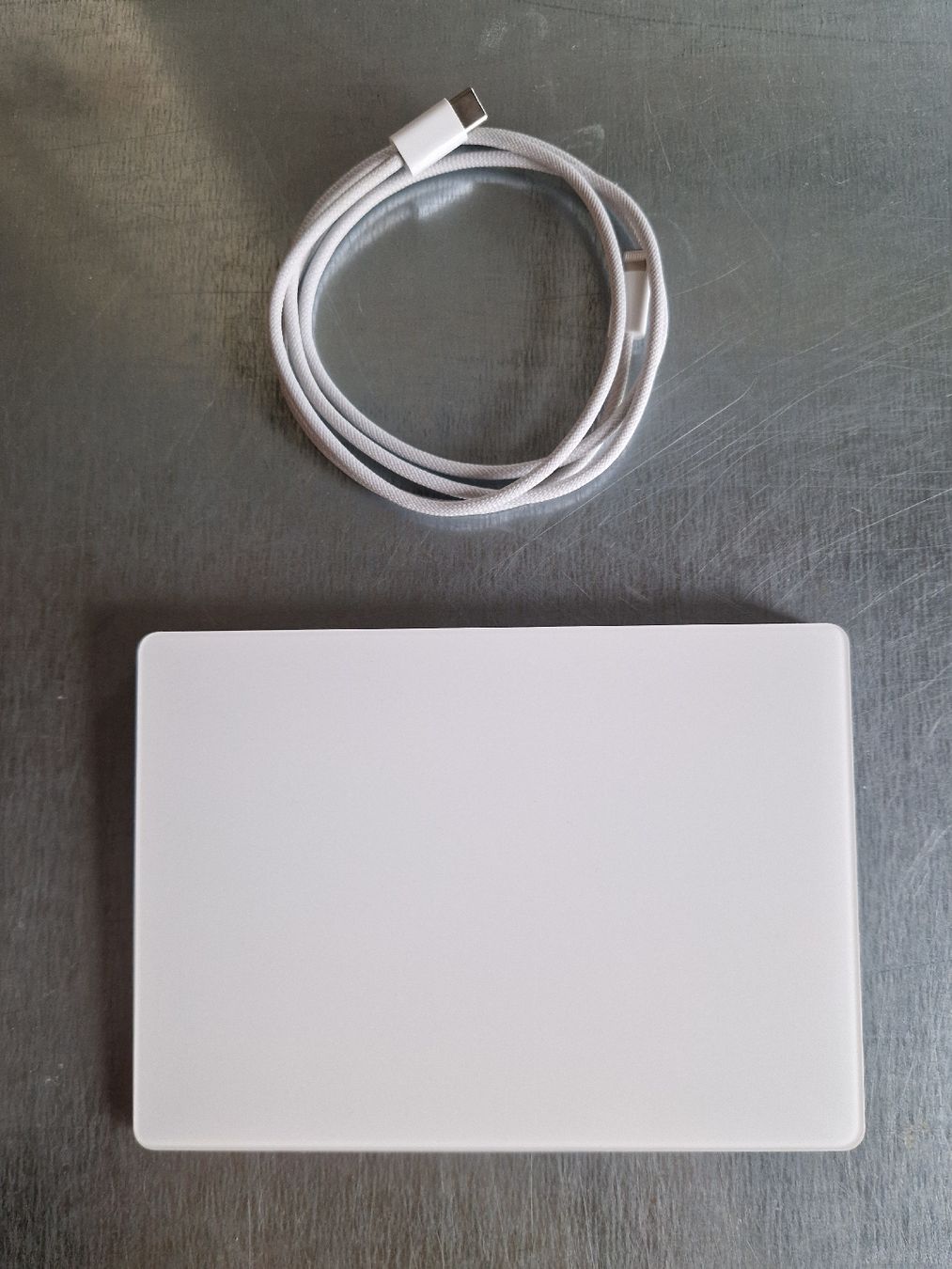 Apple Tastiere: Apple Magic Keyboard mit Touch ID und Magic Trackpad – Usato da Hittnau venduto da Maeffiu 1